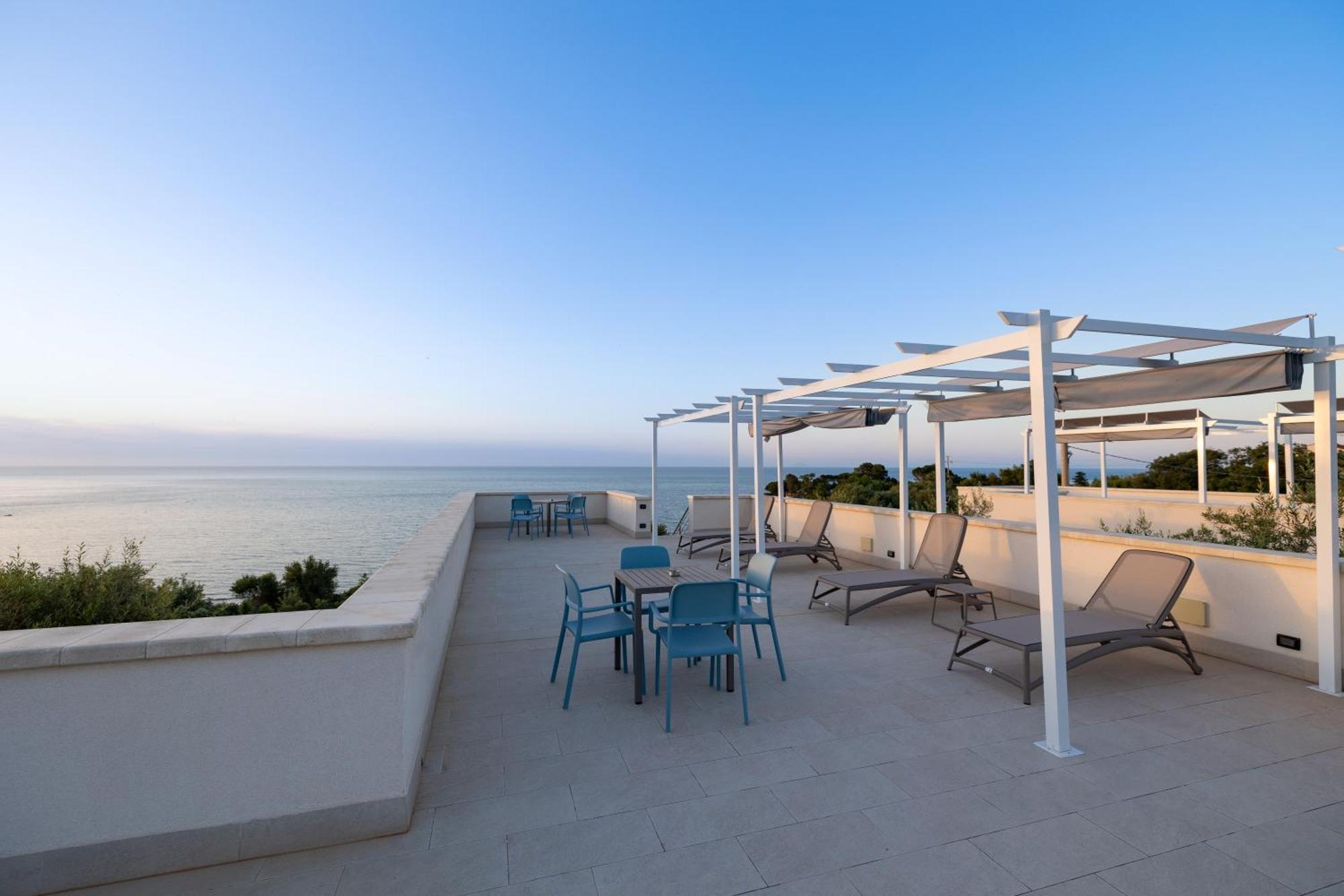 Aura Maris Beach Residence Mazzaforno Чефалу Екстер'єр фото
