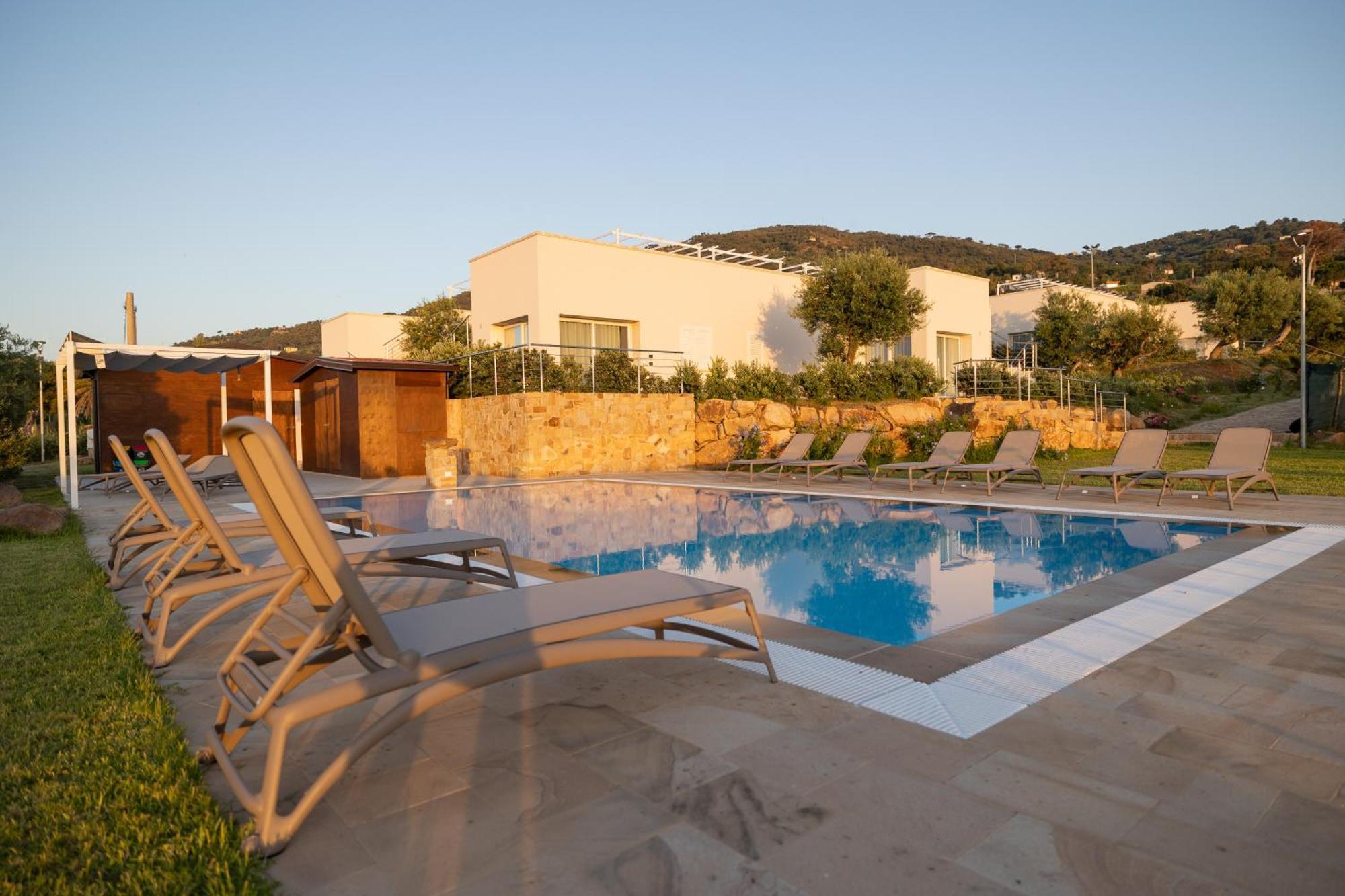 Aura Maris Beach Residence Mazzaforno Чефалу Екстер'єр фото